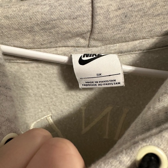 Gray Hoodie with Floral Design - Picture 3 of 5